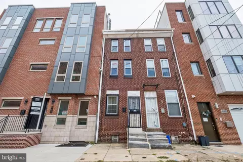 110 Pollard St, Philadelphia, PA 19123