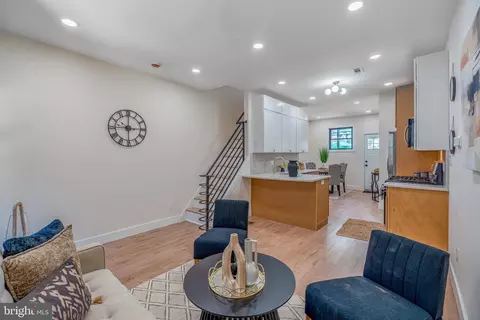 1405 N Corlies St, Philadelphia, PA 19121