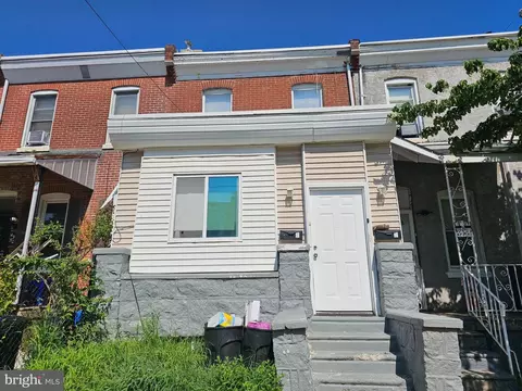 4952 Hawthorne St, Philadelphia, PA 19124