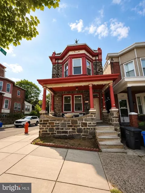 149 12 Shurs Ln, Philadelphia, PA 19127