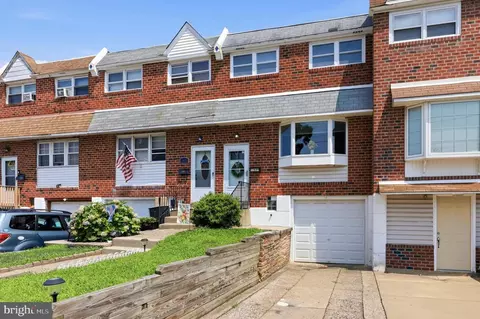 12649 Biscayne Dr, Philadelphia, PA 19154