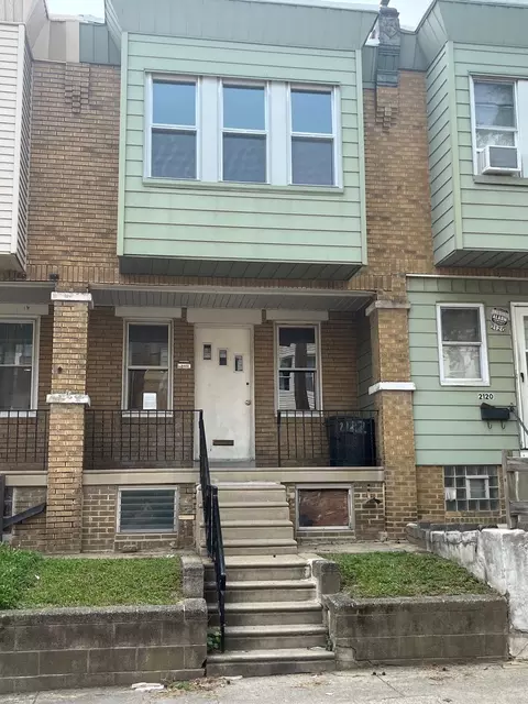 2122 Larue St, Philadelphia, PA 19124