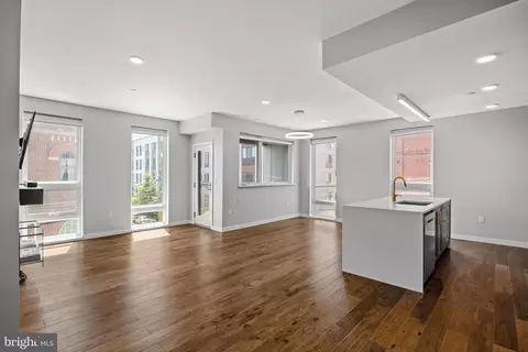 1501 N 31st St #201, Philadelphia, PA 19121