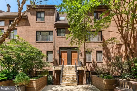 2034 Arch St #KLW, Philadelphia, PA 19103