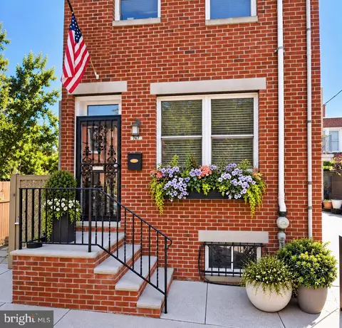 767 S Cleveland St, Philadelphia, PA 19146
