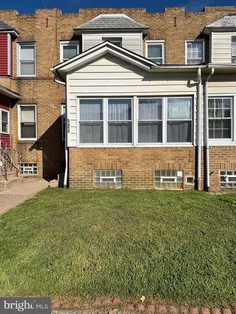 5858 Penn St, Philadelphia, PA 19149