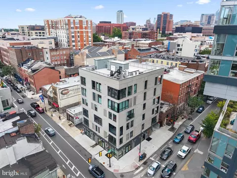 160 N 2nd St #301, Philadelphia, PA 19106