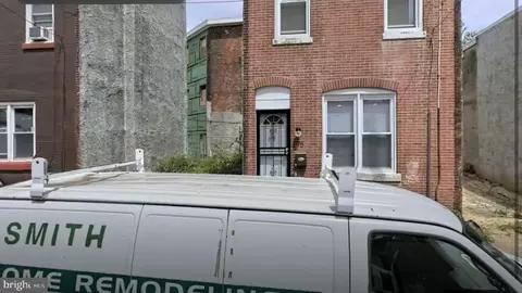 897 N 45th St, Philadelphia, PA 19104