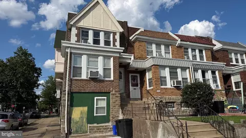 3201 00 Fanshawe St, Philadelphia, PA 19149