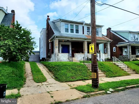 423 Knorr St, Philadelphia, PA 19111