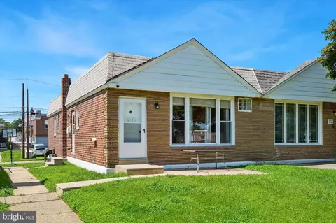 8556 Castor Ave, Philadelphia, PA 19152