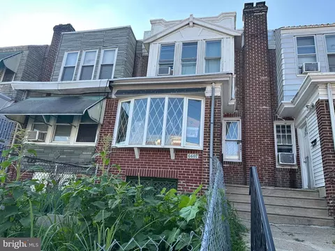 6607 Upland St, Philadelphia, PA 19142