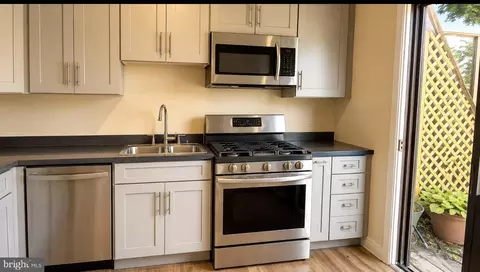 2928 Cambridge St, Philadelphia, PA 19130