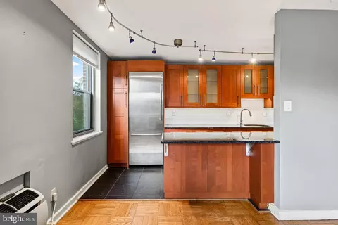 2601 Pennsylvania Ave #308, Philadelphia, PA 19130
