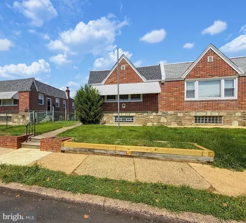 1705 Benson St, Philadelphia, PA 19152