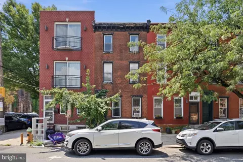 2102 Christian St #C, Philadelphia, PA 19146