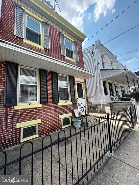 2832 Kirkbride St, Philadelphia, PA 19137