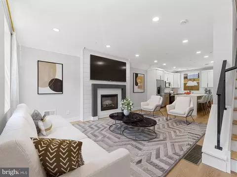 5365 Priscilla St, Philadelphia, PA 19144