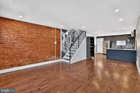 1913 N Mutter St, Philadelphia, PA 19122