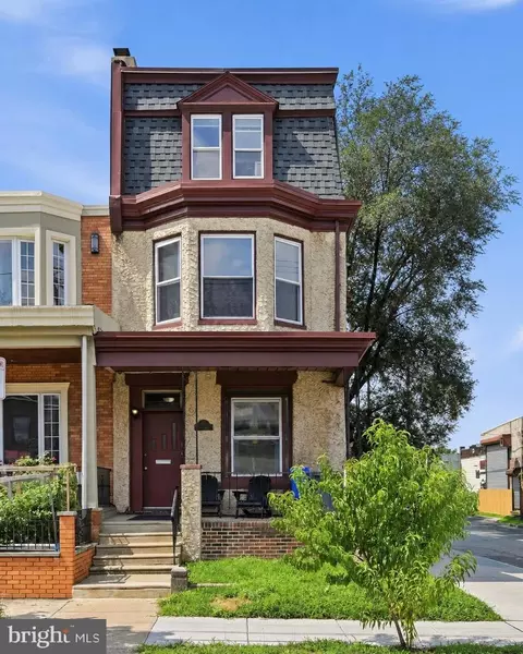 824 S 51st St, Philadelphia, PA 19143
