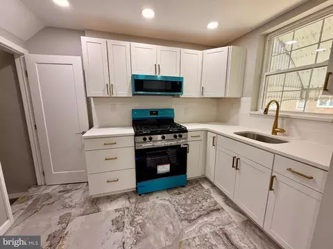 3941 K St, Philadelphia, PA 19124