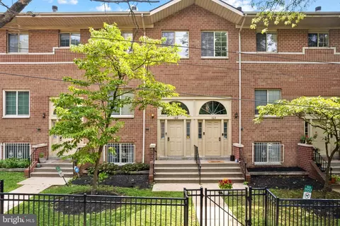 2751 Pennsylvania Ave #B102, Philadelphia, PA 19130