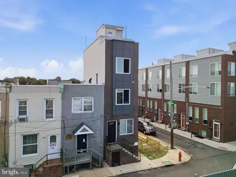 2562 E Auburn St, Philadelphia, PA 19134