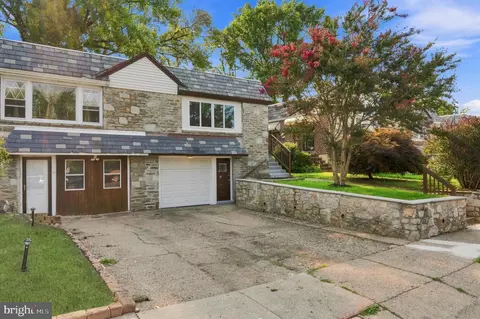 6406 Boyer St, Philadelphia, PA 19119