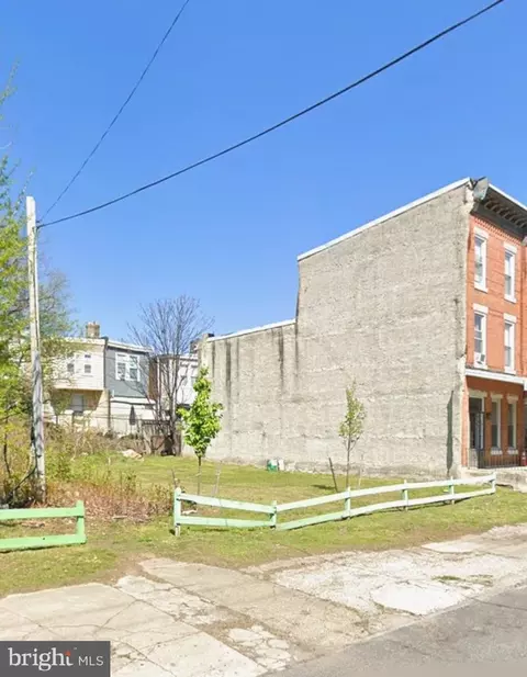 2910 N 12th St, Philadelphia, PA 19133