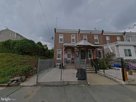 4948 Hawthorne St, Philadelphia, PA 19124