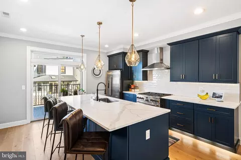 326 Wright St, Philadelphia, PA 19128