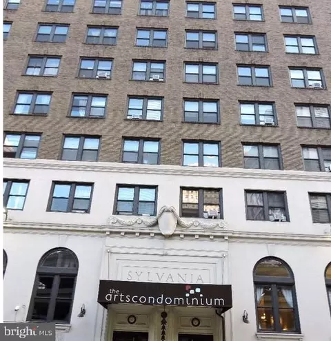 1324 Locust St #1101, Philadelphia, PA 19107