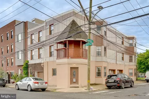 840 N 00 N 19th St #A, Philadelphia, PA 19130