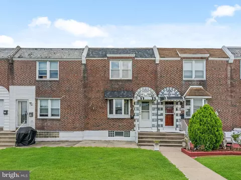 2742 Elbridge St, Philadelphia, PA 19149