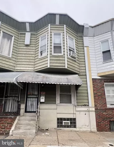 155 W Wishart St, Philadelphia, PA 19133