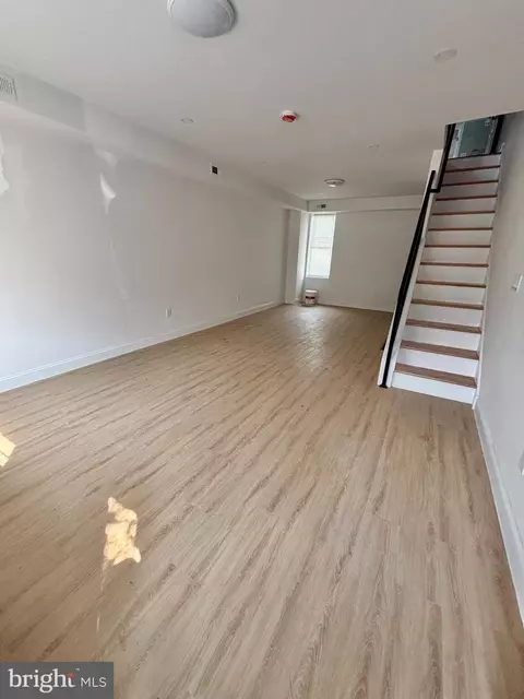 4616 Melrose St, Philadelphia, PA 19137