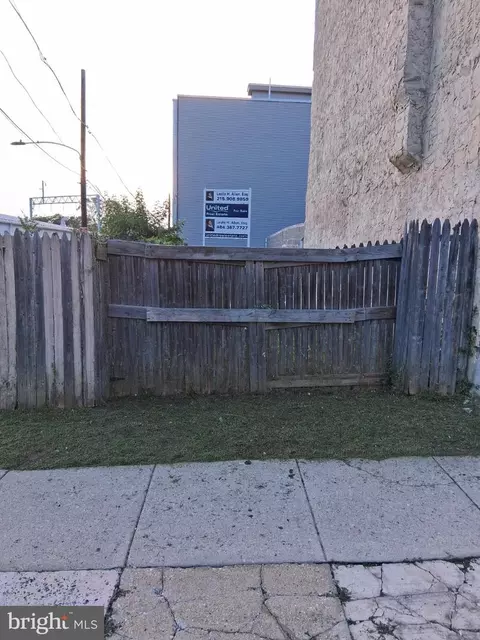 2244 N 10th St, Philadelphia, PA 19133