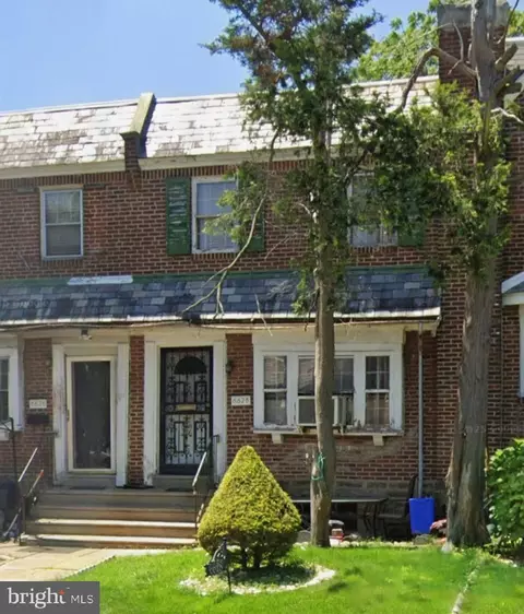 6628 Hollis St, Philadelphia, PA 19138