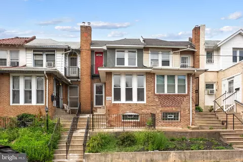 6035 Cedarhurst St, Philadelphia, PA 19143