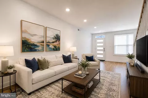 2630 Jasper St, Philadelphia, PA 19125