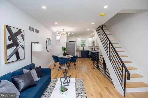 2340 00 Mcclellan St, Philadelphia, PA 19145