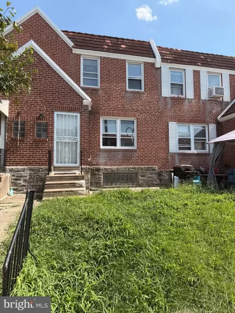 7217 Bradford St, Philadelphia, PA 19149