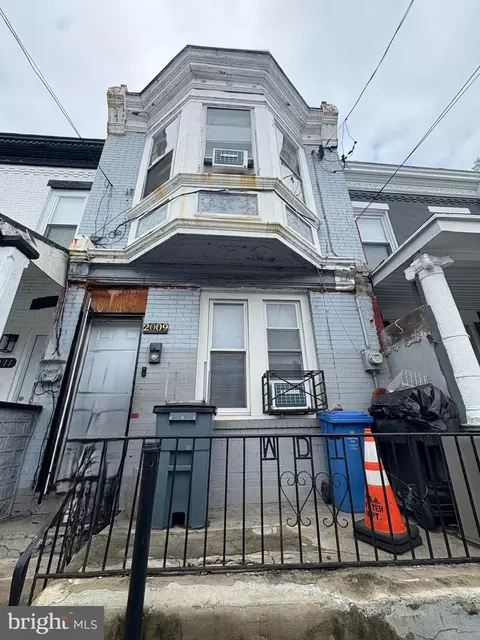 2009 W Indiana Ave, Philadelphia, PA 19132