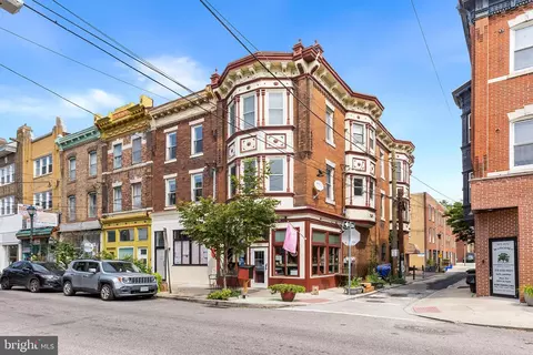 765 S 4th St #B, Philadelphia, PA 19147