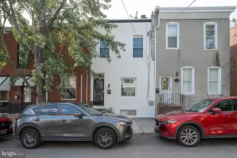 3621 Calumet St, Philadelphia, PA 19129
