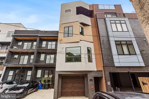 1105 N Galloway St, Philadelphia, PA 19123
