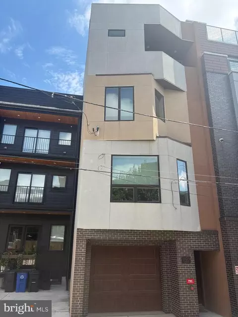 1105 N Galloway St, Philadelphia, PA 19123