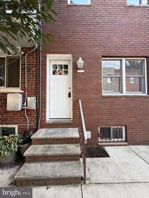 1322 Mcclellan St, Philadelphia, PA 19148