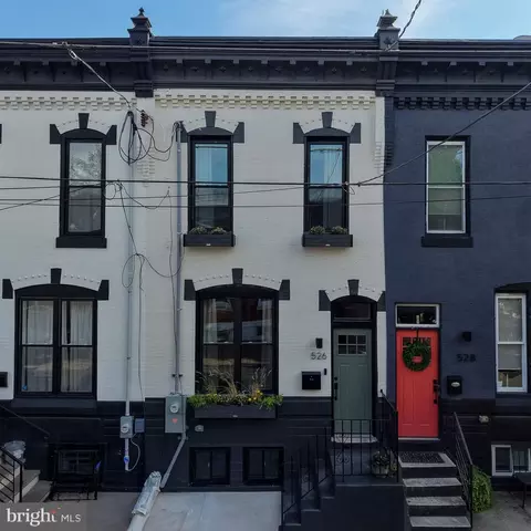 526 Moore St, Philadelphia, PA 19148
