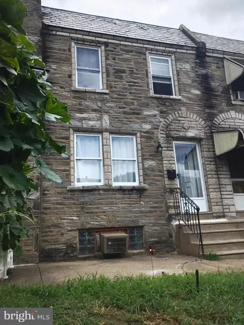 6743 Souder St, Philadelphia, PA 19149